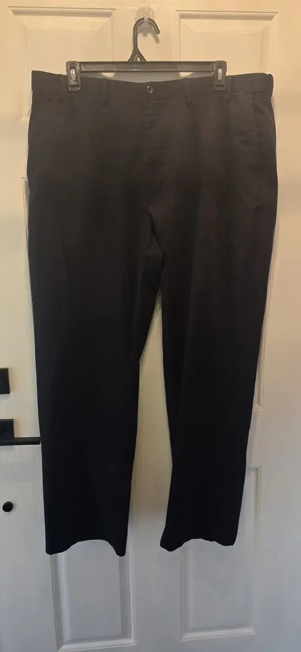 Izod American Chino Black Mens Size 44x34Classic Fit Stretch Waist Dress Pants